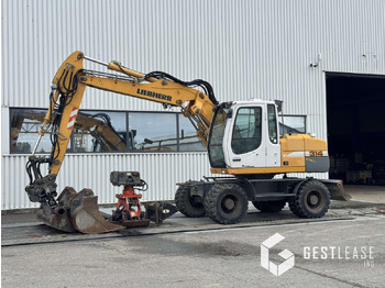 Grävmaskin på däck LIEBHERR A 314