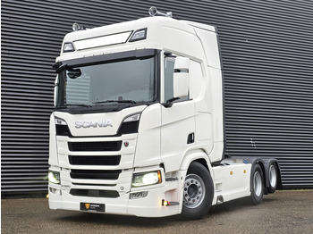 Dragbil SCANIA R 580