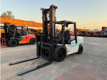 Dieseltruck UNICARRIERS