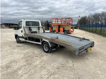 Bärgningsbil Iveco Daily 35C15: bild 2