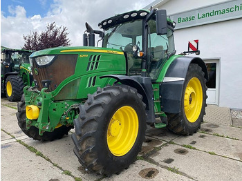 Traktor JOHN DEERE 6215R