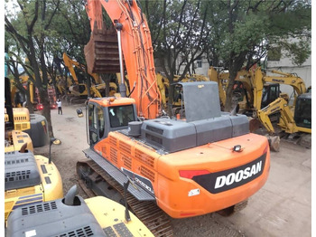Bandgrävare DOOSAN DX530LC-5