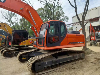 Bandgrävare DOOSAN DX300