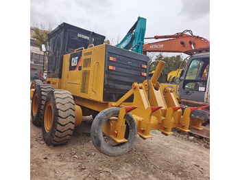 Väghyvel CATERPILLAR 140H