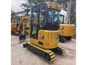 Minigrävmaskin CATERPILLAR 302