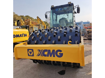 Asfaltvält XCMG XS223J
