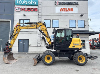 Grävmaskin på däck YANMAR