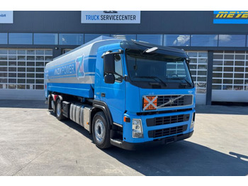 Tankbil Volvo FM-500 6x2 Tankwagen: bild 2