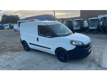 Små skåpbil FIAT Doblo Cargo