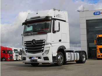 Dragbil MERCEDES-BENZ Actros 1845