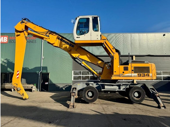 Materialhanterare LIEBHERR A 934