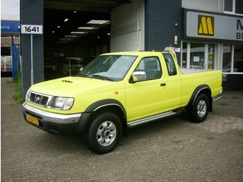 Personbil Nissan King Cab Pick-up 2.5 DTI Extra Cab 4X4 / Klima: bild 1
