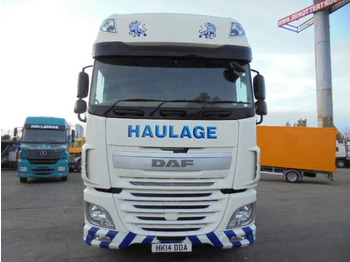 Dragbil DAF XF 460 6X2 RHD: bild 2
