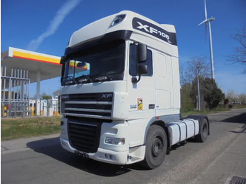 Dragbil DAF XF 105 460