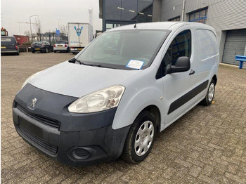 Små skåpbil PEUGEOT Partner