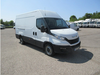 Skåpbil IVECO Daily 35s16