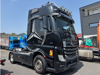 Dragbil MERCEDES-BENZ Actros