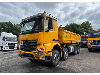 Tippbil lastbil MERCEDES-BENZ Arocs 4151