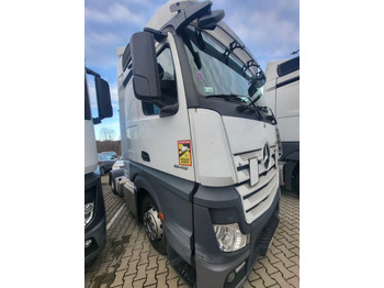 Dragbil MERCEDES-BENZ Actros 1845