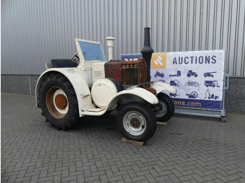 Traktor LANZ BULLDOG