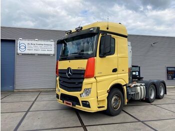 Dragbil MERCEDES-BENZ Actros 3351