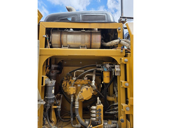 Bandgrävare CAT 323FL: bild 4