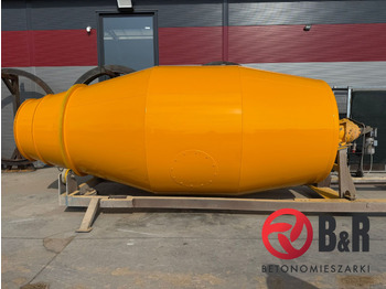 Betongbil LIEBHERR