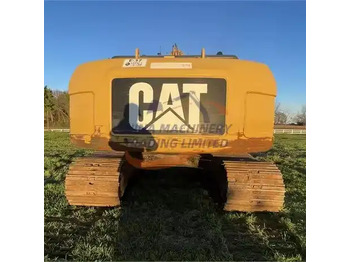 Grävmaskin CATERPILLAR 320D2