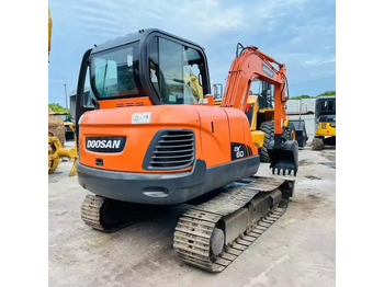 Bandgrävare DOOSAN DX60