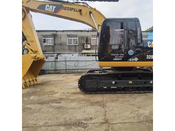 Grävmaskin CATERPILLAR 320D