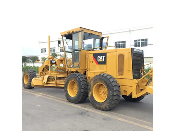 Väghyvel CATERPILLAR 140H