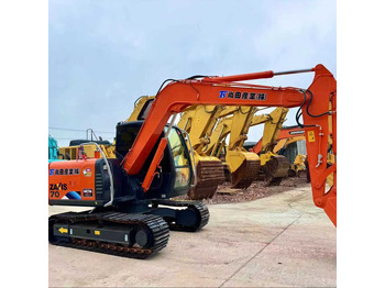 Grävmaskin HITACHI ZX70