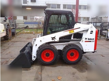 Kompaktlastare/ Slirstyrda lastare BOBCAT S450