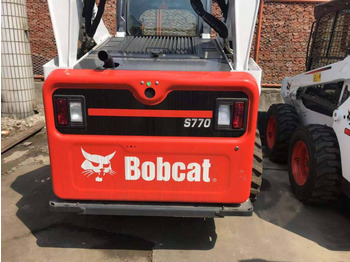 Kompaktlastare/ Slirstyrda lastare BOBCAT