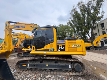 Bandgrävare KOMATSU PC210LC-8