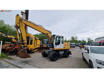 Minigrävmaskin LIEBHERR A 316