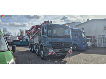 Betongbil med pump PUTZMEISTER