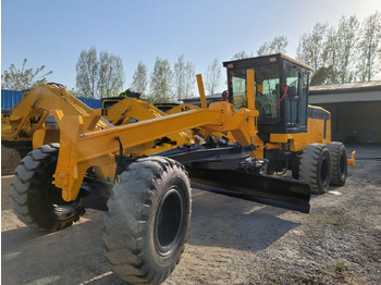Väghyvel XCMG GR180