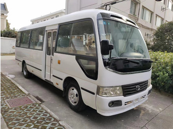 Minibuss TOYOTA