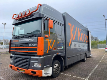 Lastbil med skåp DAF XF 95 380