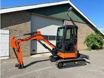 Minigrävmaskin HITACHI ZX26U-6