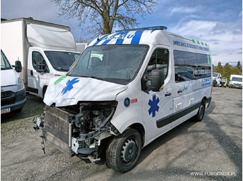 Ambulans RENAULT Master