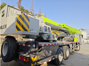 Mobilkran ZOOMLION ZTC250V 25TON: bild 2