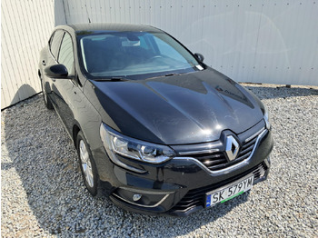 Hatchback/ Halvkombi RENAULT