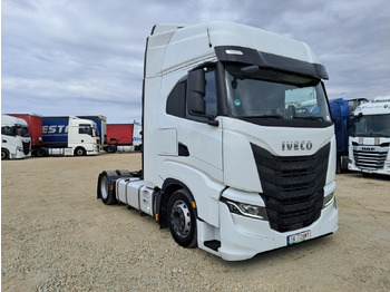 Dragbil IVECO