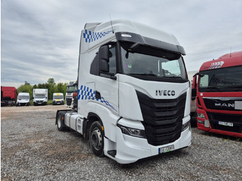 Dragbil IVECO