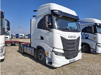 Dragbil IVECO