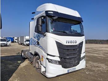 Dragbil IVECO