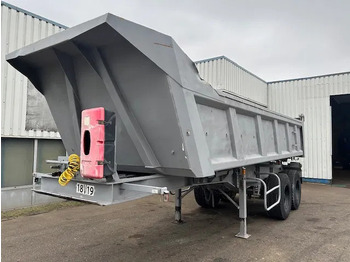 Tippbil semitrailer