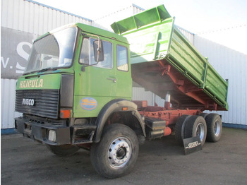 Tippbil lastbil IVECO Magirus